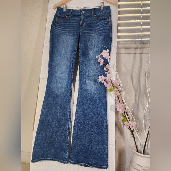 AE curvy kick boot Women's 2P - Picture 3 of 13